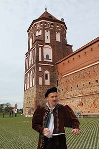 шаржист на свадьбу в Калининграде  шарж в Мирском замке